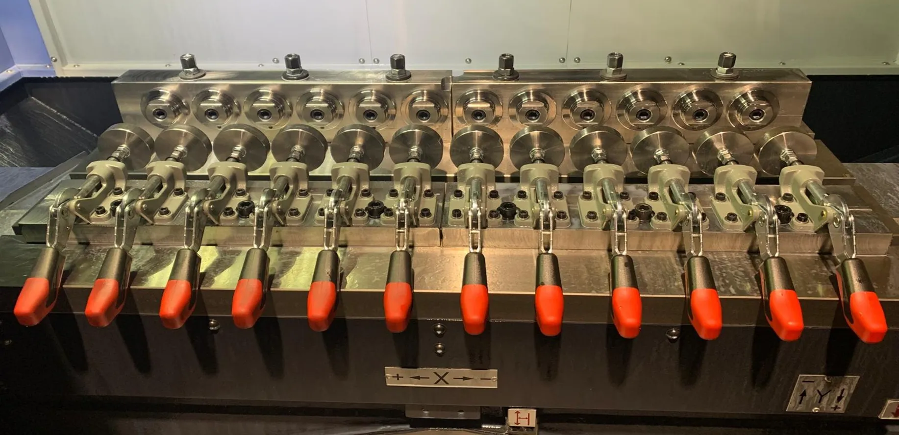 Lavorazioni CNC su centro di lavoro